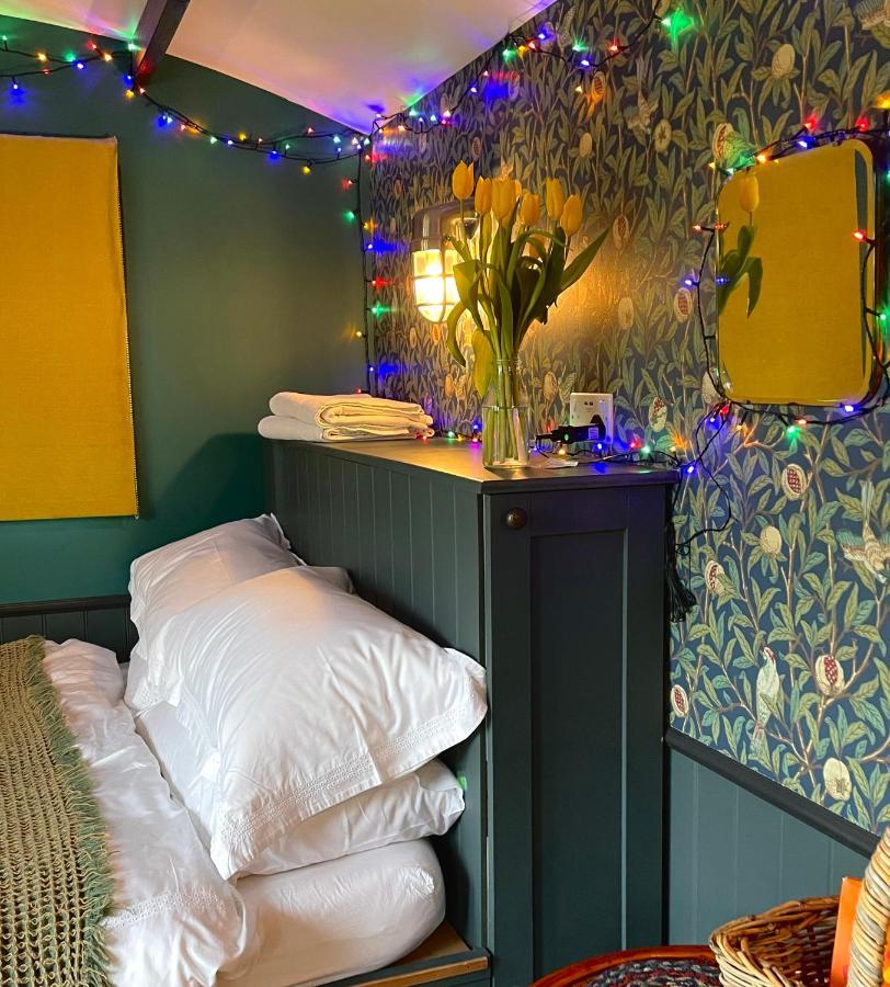 Old King William Shepherd Huts And Private Hot Tubs In North Norfolk Hunworth 외부 사진